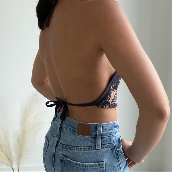 Backless top - Picture 3 of 4